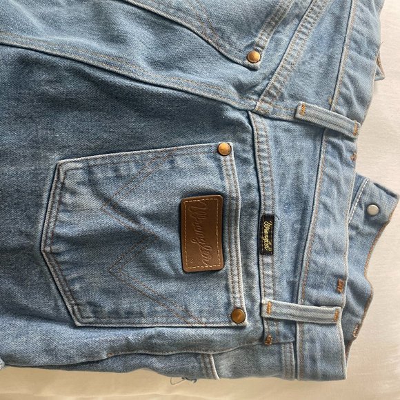 Aritzia Wrangler Ripped Cut off Shorts - Picture 2 of 7